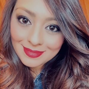 Meet your Posher, Rosemary